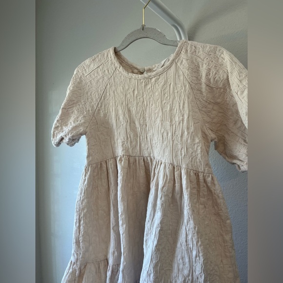 Zara Cream Textured Kids Dress - Picture 4 of 9